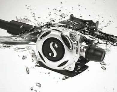 Erogatore SCUBAPRO A700